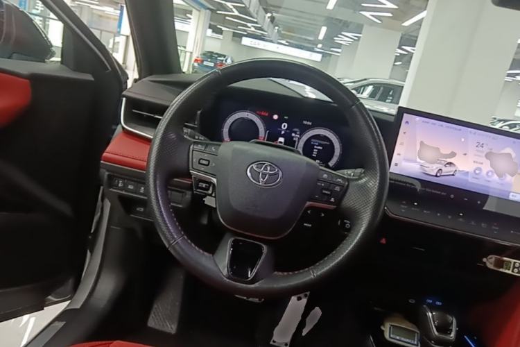 Used Toyota Camry 2024 Dual-Motor 2.0 HXS Sport Plus Edition Steering Wheel