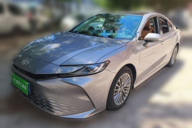 Used Toyota Camry 2024 Dual-Motor 2.0 HG Premium Edition