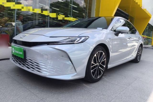 Used Toyota Camry 2024 Dual-Motor 2.0 HG Premium Edition