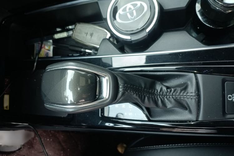 Used Toyota Camry 2024 Dual-Motor 2.0HS Sport Edition Gear Lever