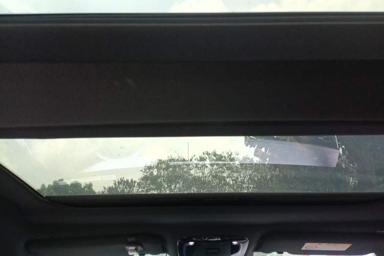 Used Toyota Camry 2024 Dual-Motor 2.0HS Sport Edition Headliner