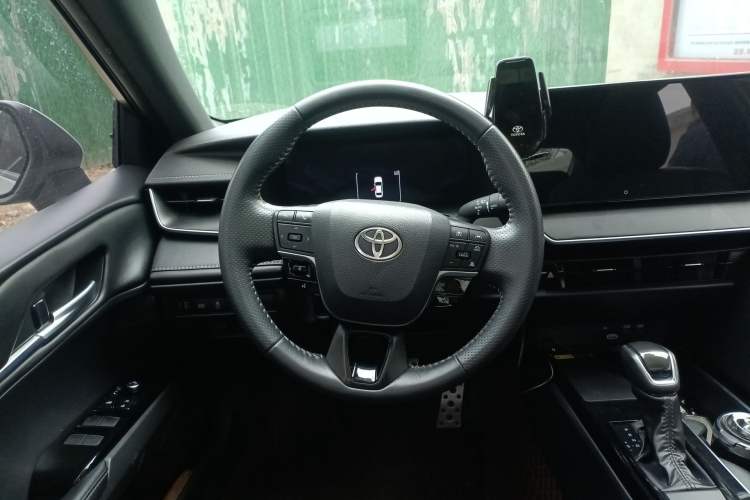 Used Toyota Camry 2024 Dual-Motor 2.0HS Sport Edition Steering Wheel
