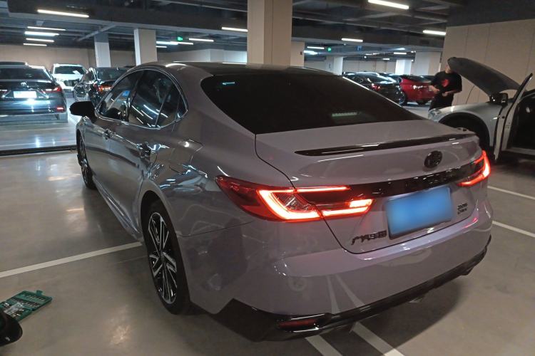 Used Toyota Camry 2024 Dual-Motor 2.0HS Sport Edition Exterior 2