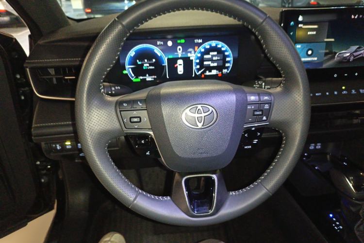 Used Toyota Camry 2024 Dual-Motor 2.0HS Sport Edition Steering Wheel