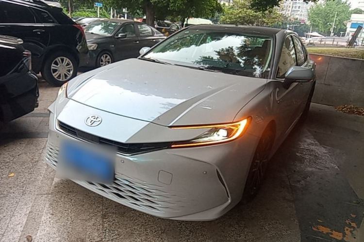 Used Toyota Camry 2024 Dual-Motor 2.0 HG Premium Edition Guazi used car, China used car export, Used car for sale, Used  cars, Cheapest cars for sale