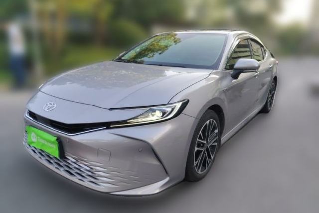 Used Toyota Camry 2024 Dual-Motor 2.0 HG Premium Edition