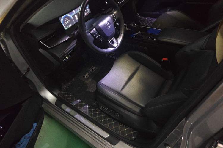Used Toyota Camry 2024 2.0G Prestige Edition Driver Seat