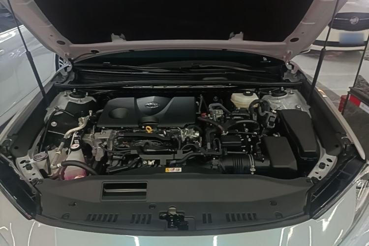 Used Toyota Camry 2024 Dual-Motor 2.0 HGVP Luxury Edition Engine Bay