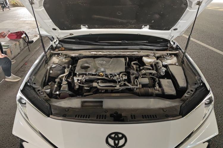 Used Toyota Camry 2024 Dual-Motor 2.0HS Sport Edition Engine Bay