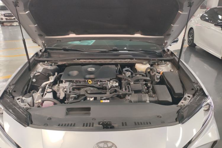 Used Toyota Camry 2024 Dual-Motor 2.0 HGVP Luxury Edition Engine Bay