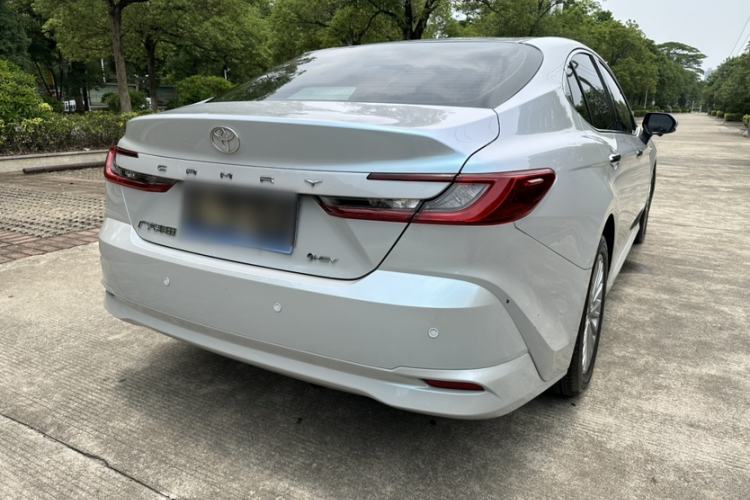 Used Toyota Camry 2024 Dual-Motor 2.0 HGVP Luxury Edition Exterior 15