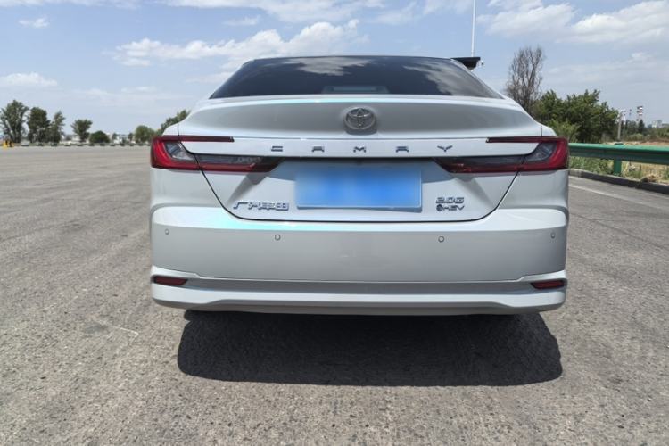 Used Toyota Camry 2024 Dual-Motor 2.0 HG Premium Edition Exterior 5