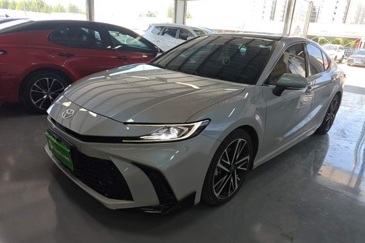 Toyota Camry 2024 Dual-Motor 2.0HS Sport Edition