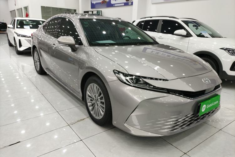 Used Toyota Camry 2024 2.0 GVP Luxury Edition Front Right 45 Deg