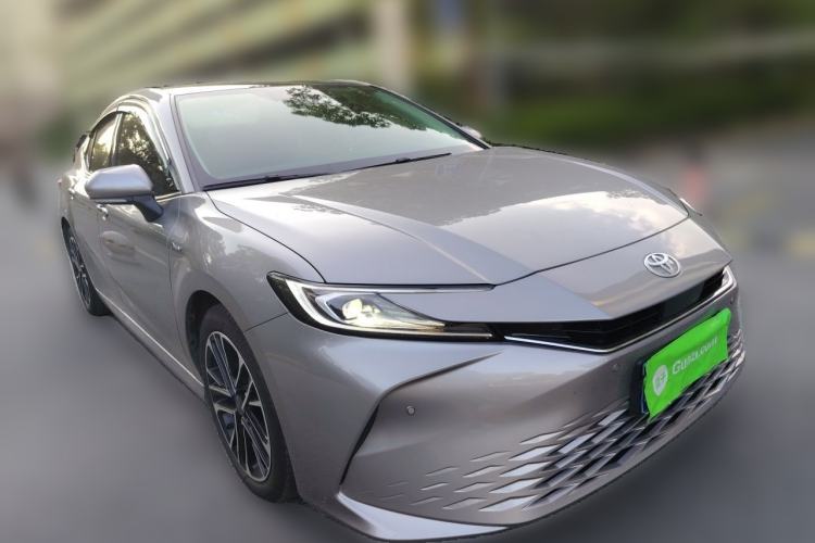 Used Toyota Camry 2024 Dual-Motor 2.0 HG Premium Edition Front Right 45 Deg