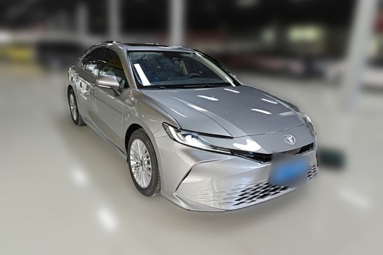 Used Toyota Camry 2024 2.0E Elite Edition Front Right 45 Deg