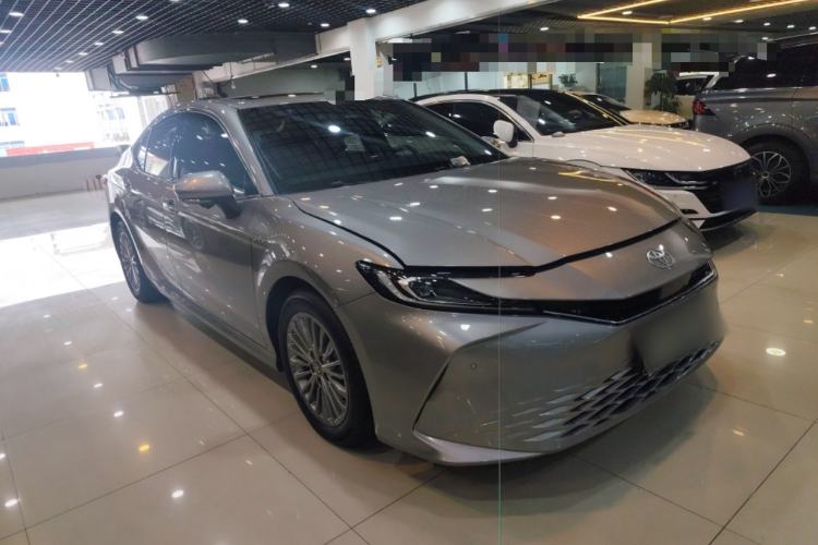 Used Toyota Camry 2024 Dual-Motor 2.0 HGVP Luxury Edition Front Right 45 Deg