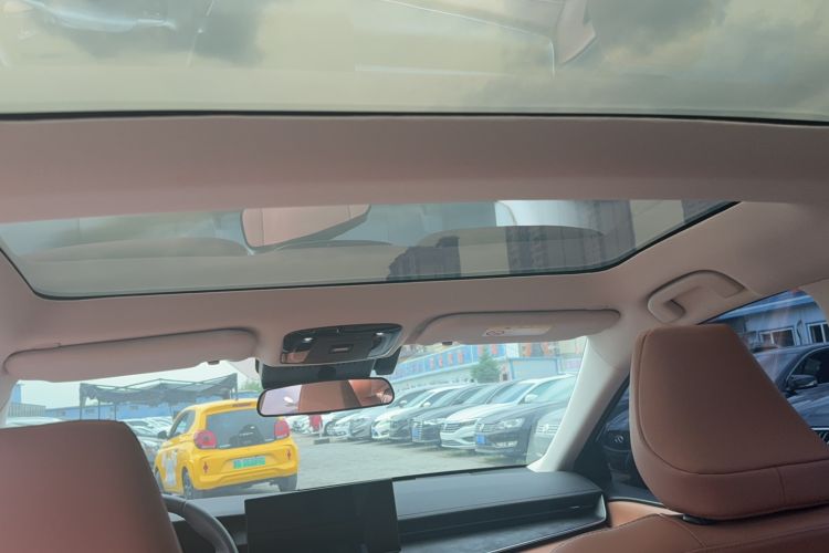 Used Toyota Camry 2024 Dual-Motor 2.0 HG Premium Edition Headliner