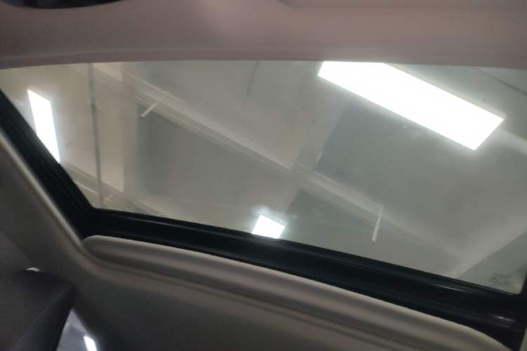 Used Toyota Camry 2024 Dual-Motor 2.0 HGVP Luxury Edition Headliner