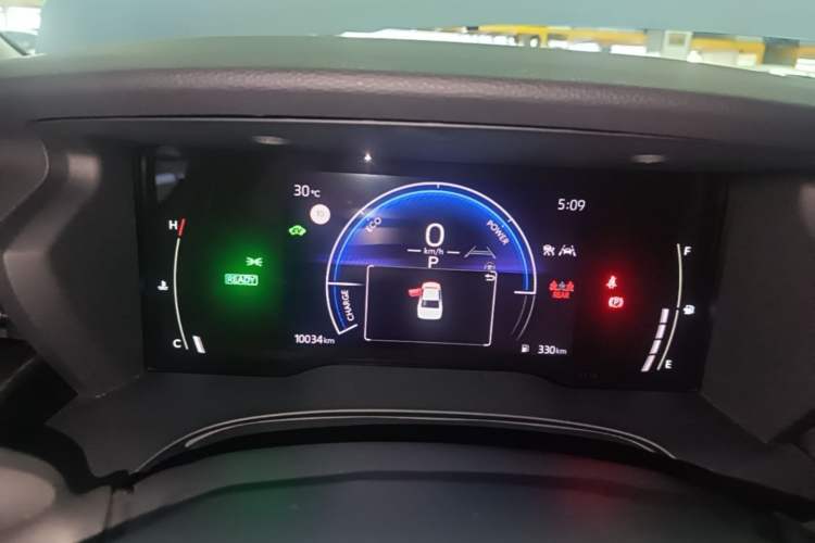 Used Toyota Camry 2024 Dual-Motor 2.0 HGVP Luxury Edition Instrument Cluster