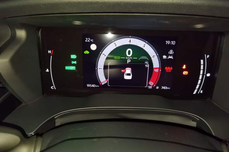 Used Toyota Camry 2024 2.0 GVP Luxury Edition Instrument Cluster