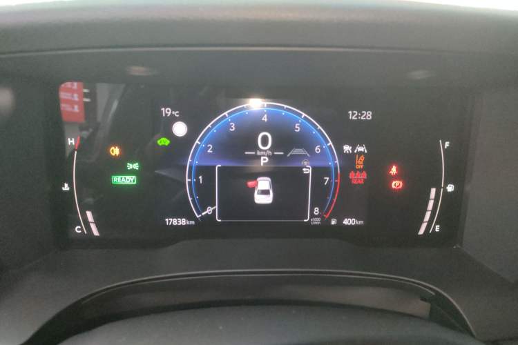 Used Toyota Camry 2024 Dual-Motor 2.0 HGVP Luxury Edition Instrument Cluster