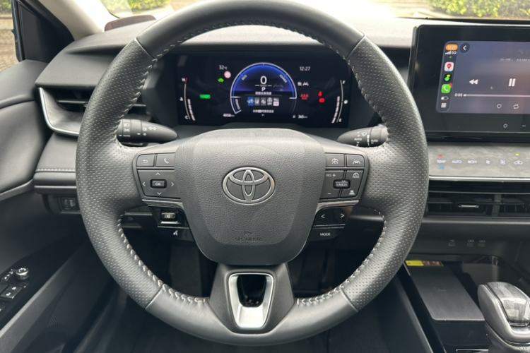 Used Toyota Camry 2024 Dual-Motor 2.0 HGVP Luxury Edition Interior 1
