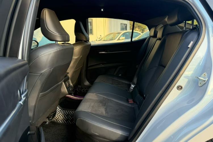 Used Toyota Camry 2024 Dual-Motor 2.0 HXS Sport Plus Edition Interior 2