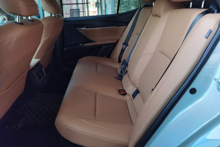 Used Toyota Camry 2024 Dual-Motor 2.0 HGVP Luxury Edition Left Rear Seat