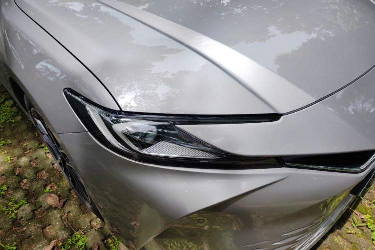 Used Toyota Camry 2024 Dual-Motor 2.0 HG Premium Edition Right Front Headlight
