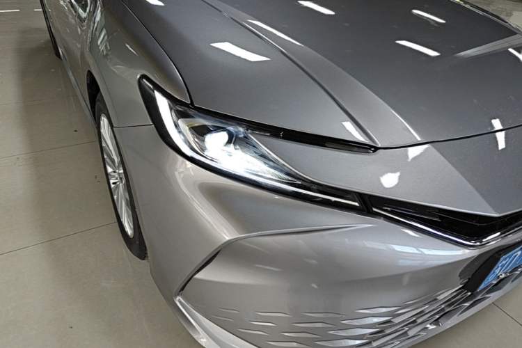 Used Toyota Camry 2024 2.0E Elite Edition Right Front Headlight