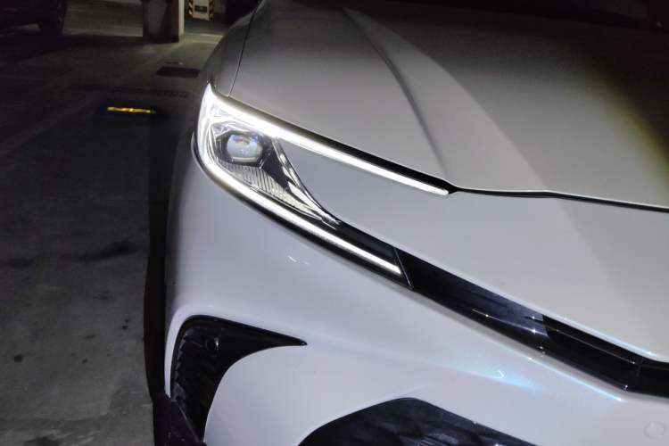 Used Toyota Camry 2024 2.0S Sport Edition Right Front Headlight