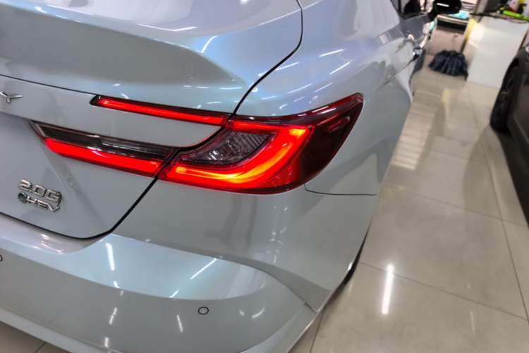 Used Toyota Camry 2024 Dual-Motor 2.0 HG Premium Edition Right Rear Taillight
