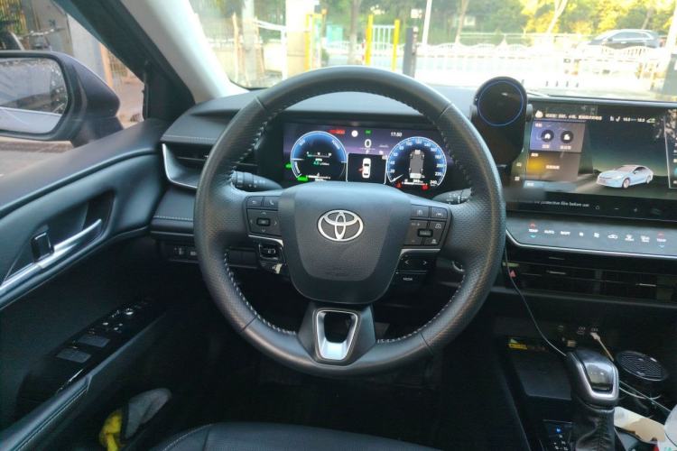 Used Toyota Camry 2024 Dual-Motor 2.0 HG Premium Edition Steering Wheel