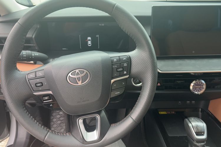 Used Toyota Camry 2024 Dual-Motor 2.0 HG Premium Edition Steering Wheel