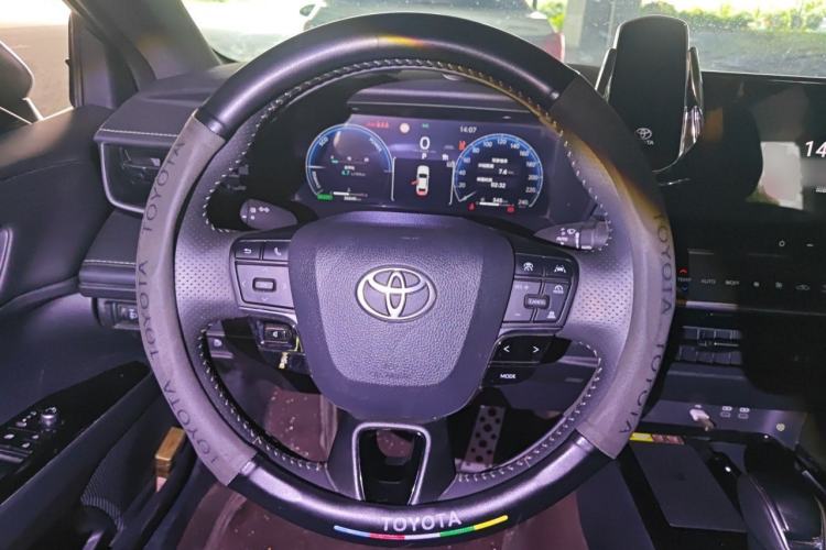Used Toyota Camry 2024 Dual-Motor 2.0HS Sport Edition Steering Wheel