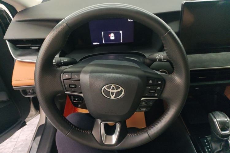 Used Toyota Camry 2024 Dual-Motor 2.0 HGVP Luxury Edition Steering Wheel