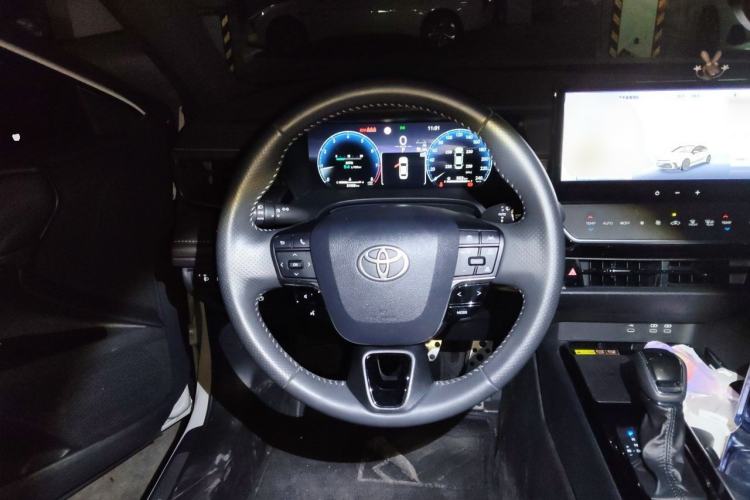 Used Toyota Camry 2024 2.0S Sport Edition Steering Wheel