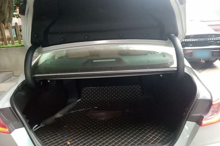 Used Toyota Camry 2024 Dual-Motor 2.0 HG Premium Edition Trunk
