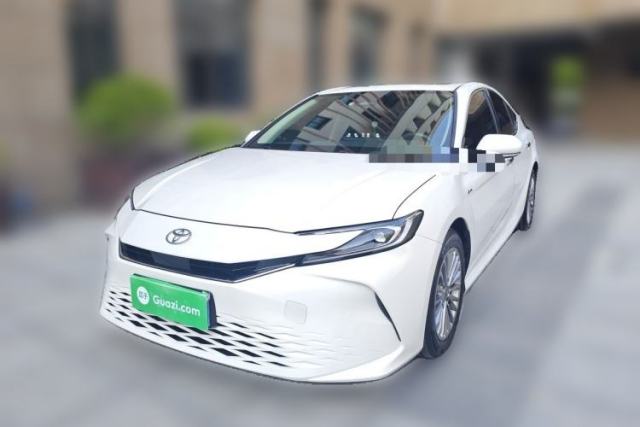 Used Toyota Camry 2024 Dual-Motor 2.0 HGVP Luxury Edition