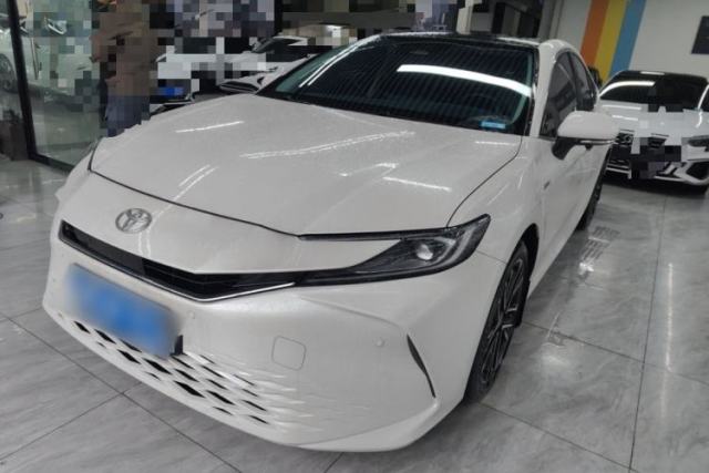Used Toyota Camry 2024 Dual-Engine 2.5HG Prestige Edition