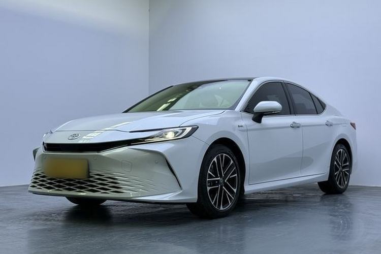Used Toyota Camry 2024 Dual-Engine 2.5HG Prestige Edition Guazi used car, China used car export, Used car for sale, Used  cars, Cheapest cars for sale