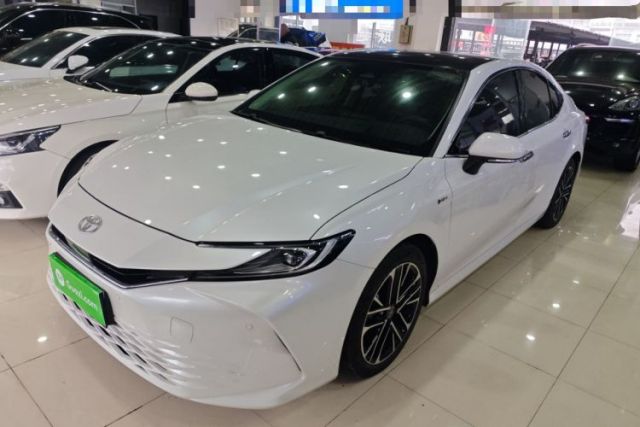 Used Toyota Camry 2024 Dual-Engine 2.5HG Prestige Edition