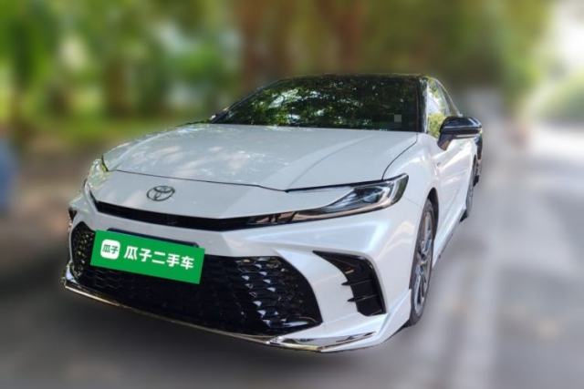 Toyota Camry 2024 Dual-Motor 2.0 HXS Sport Plus Edition usado