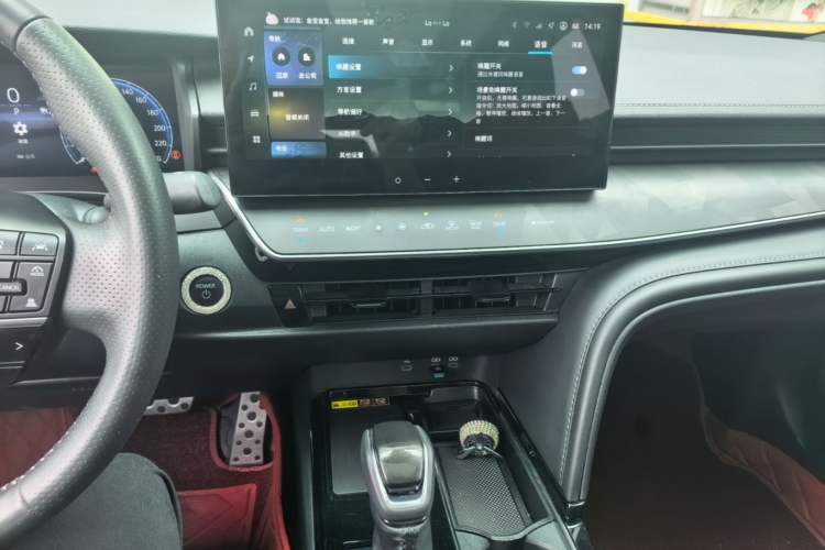 Used Toyota Camry 2024 Dual-Motor 2.0 HXS Sport Plus Edition Audio And AC Panel