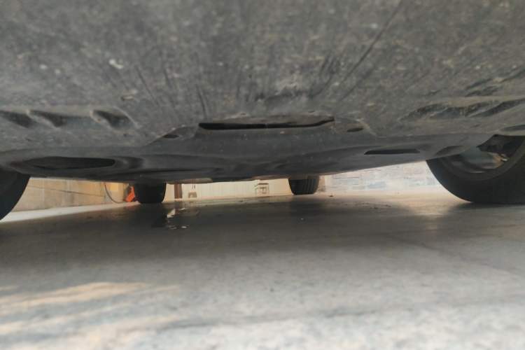 Used Toyota Camry 2024 Dual-Motor 2.0 HG Premium Edition Chassis Front