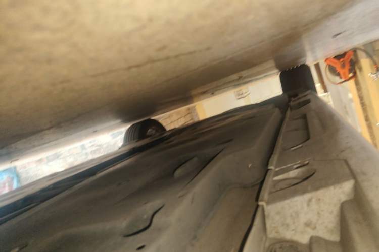 Used Toyota Camry 2024 Dual-Motor 2.0 HG Premium Edition Chassis Front Right
