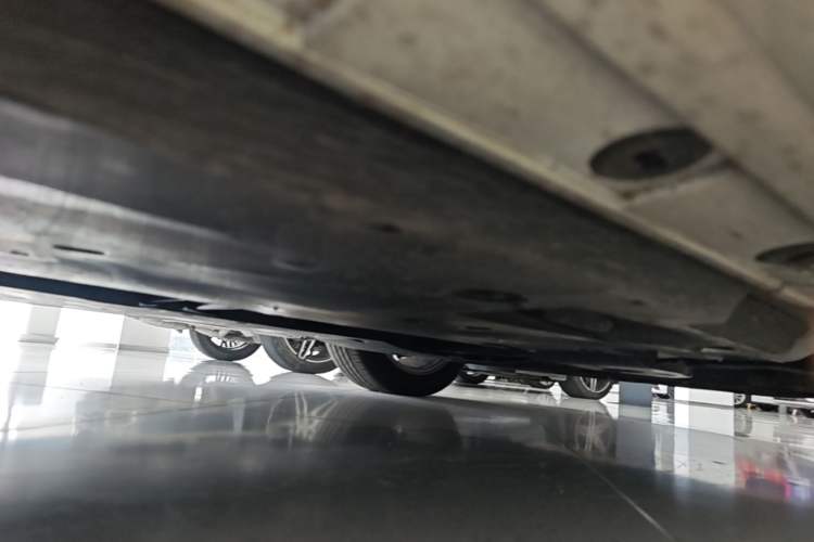 Used Toyota Camry 2024 2.0 GVP Luxury Edition Chassis Front Right