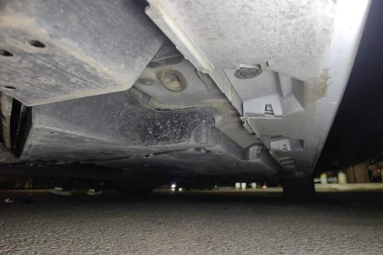 Used Toyota Camry 2024 Dual-Motor 2.0 HGVP Luxury Edition Chassis Rear Right