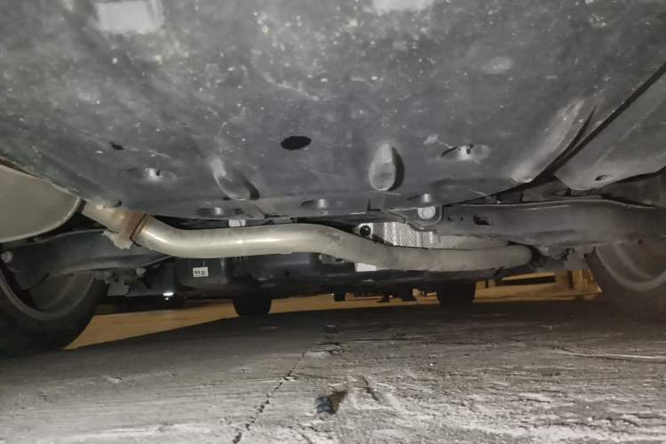 Used Toyota Camry 2024 Dual-Motor 2.0 HGVP Luxury Edition Chassis Rear
